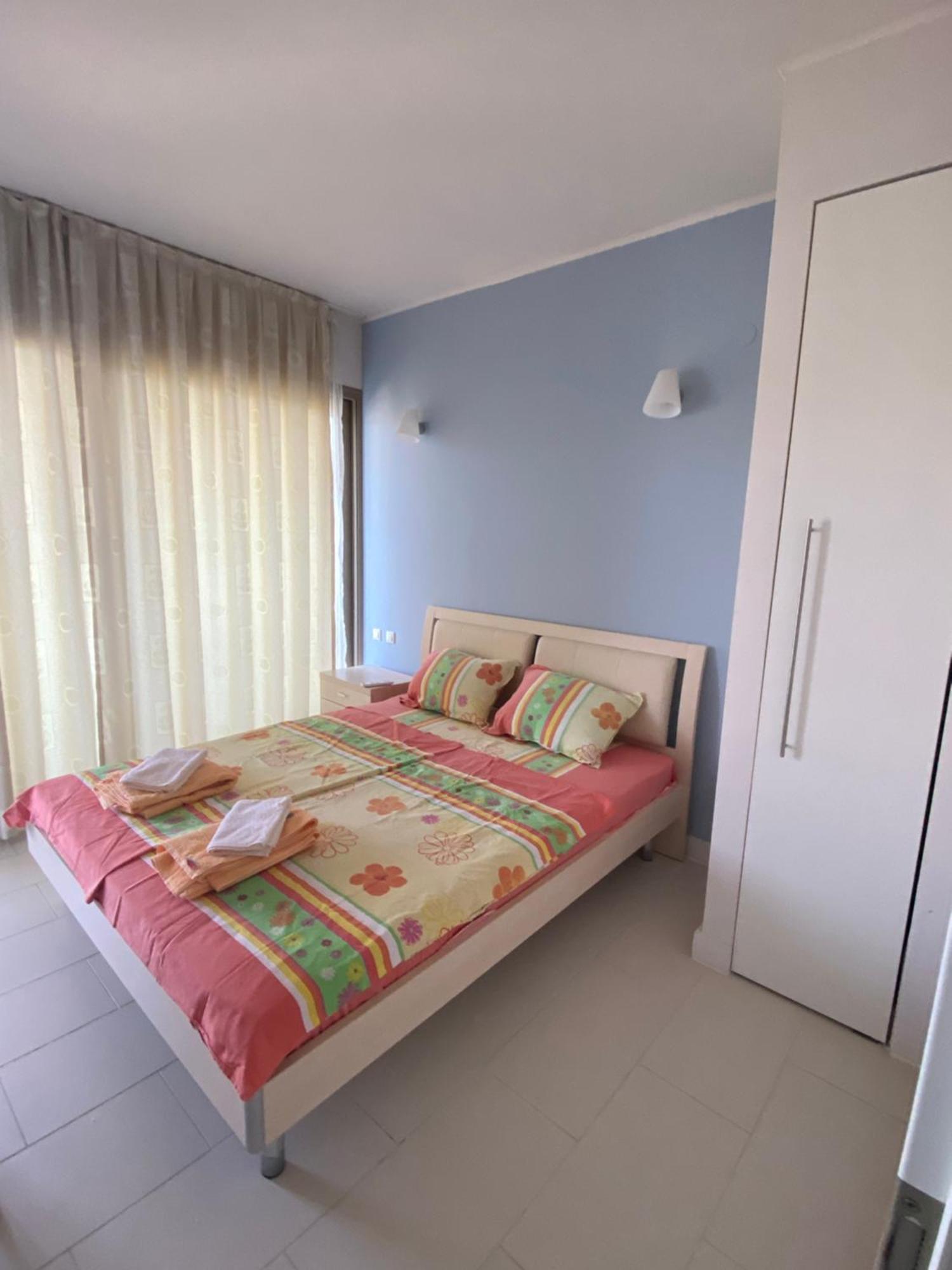 אובזור Private Apartments In Yoo Bulgaria Complex מראה חיצוני תמונה