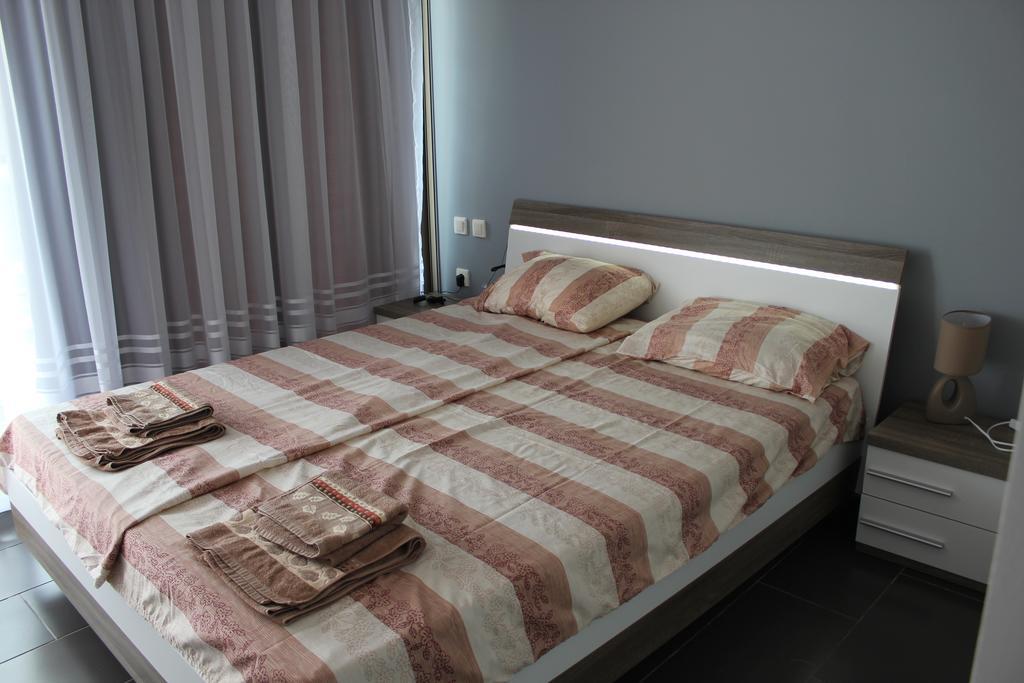 אובזור Private Apartments In Yoo Bulgaria Complex מראה חיצוני תמונה