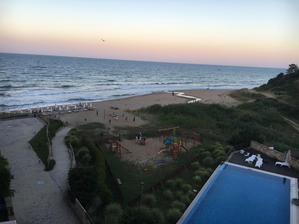 אובזור Private Apartments In Yoo Bulgaria Complex מראה חיצוני תמונה