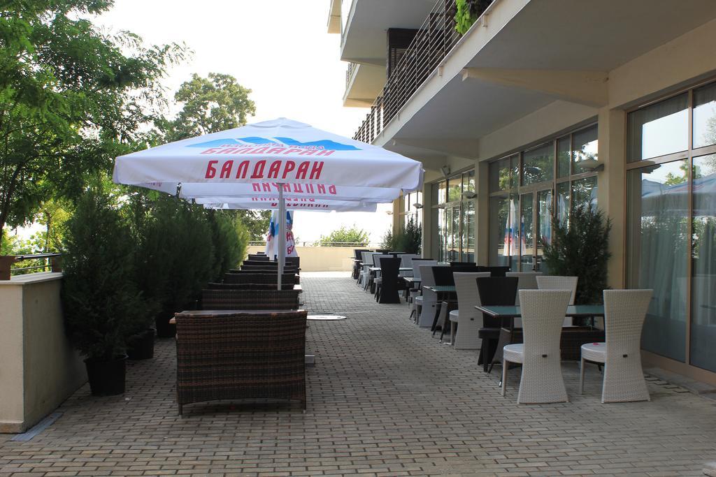 אובזור Private Apartments In Yoo Bulgaria Complex מראה חיצוני תמונה