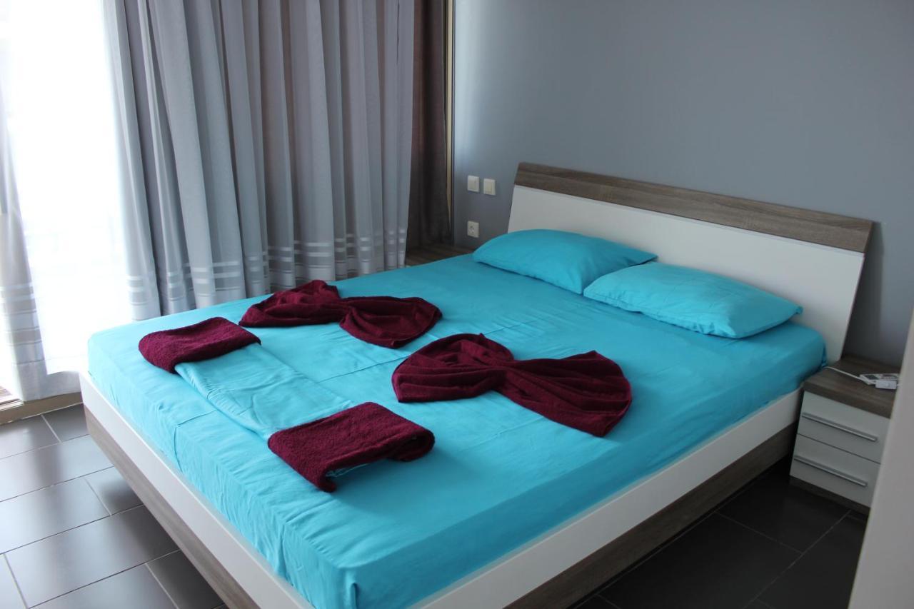 אובזור Private Apartments In Yoo Bulgaria Complex מראה חיצוני תמונה